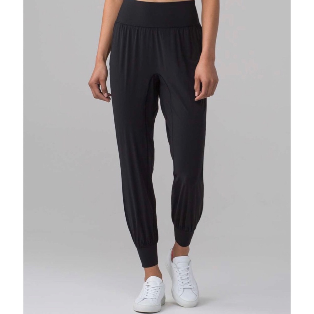 lululemon | Sun Setter Jogger ☼